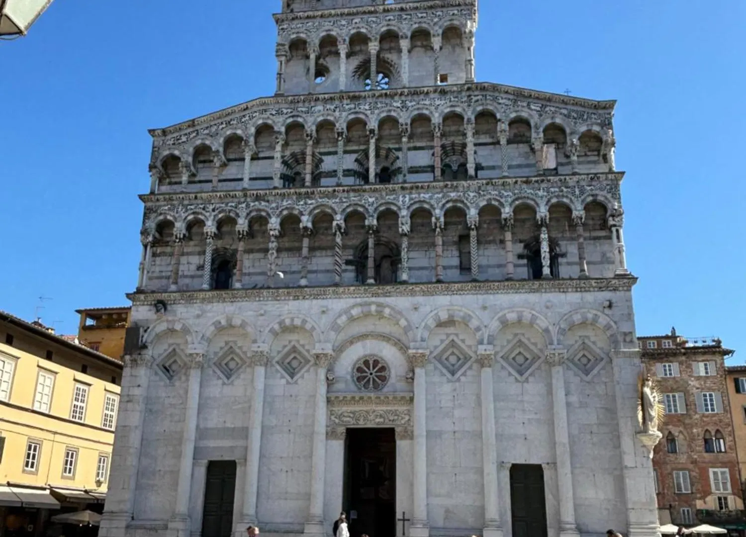 Casa Corte Degli Olivi 1 Lucca 0*,